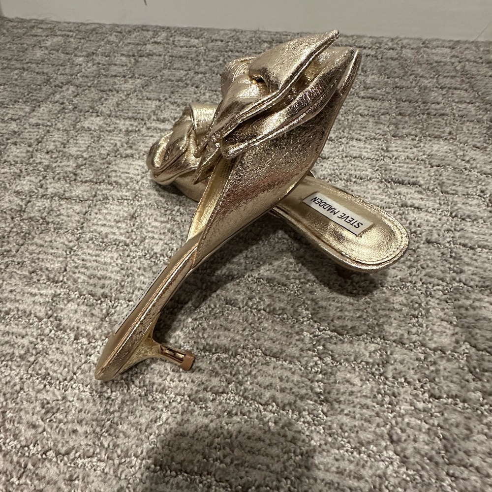 Steve Madden Gold Metallic Sandals